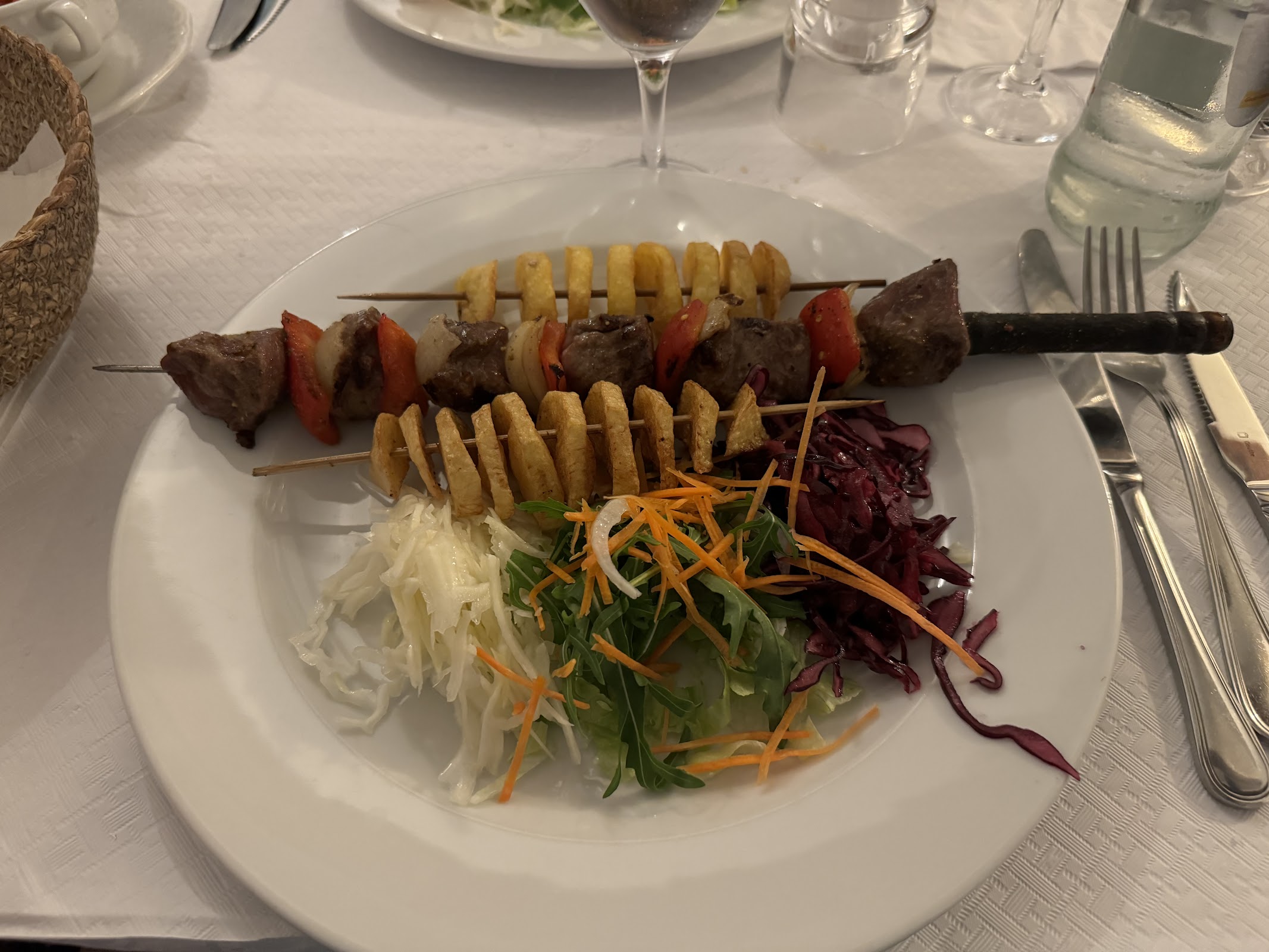 google:places/ChIJ5dV4-wqZwUcRdkd5yKKnhMI/photos/AaVGc3mI2ay8kojplWP_hLv9MK7weKFGCc_gz2M2jwXptVSHEQOgCxxfZ7XWvuJ0IbkFVnaJvSUJAdV3XOerJLuVJofQpwCeGgbtKygZEZGCc5F0N3Z1GTWQ1Aqwn6h9ADVKWLxzjhOmriNbjacKRq29q8-ewQkklYF3ytSfnhuRlUBb7NEuiozVBn4GlrcUi1xOeiihCR_NnK