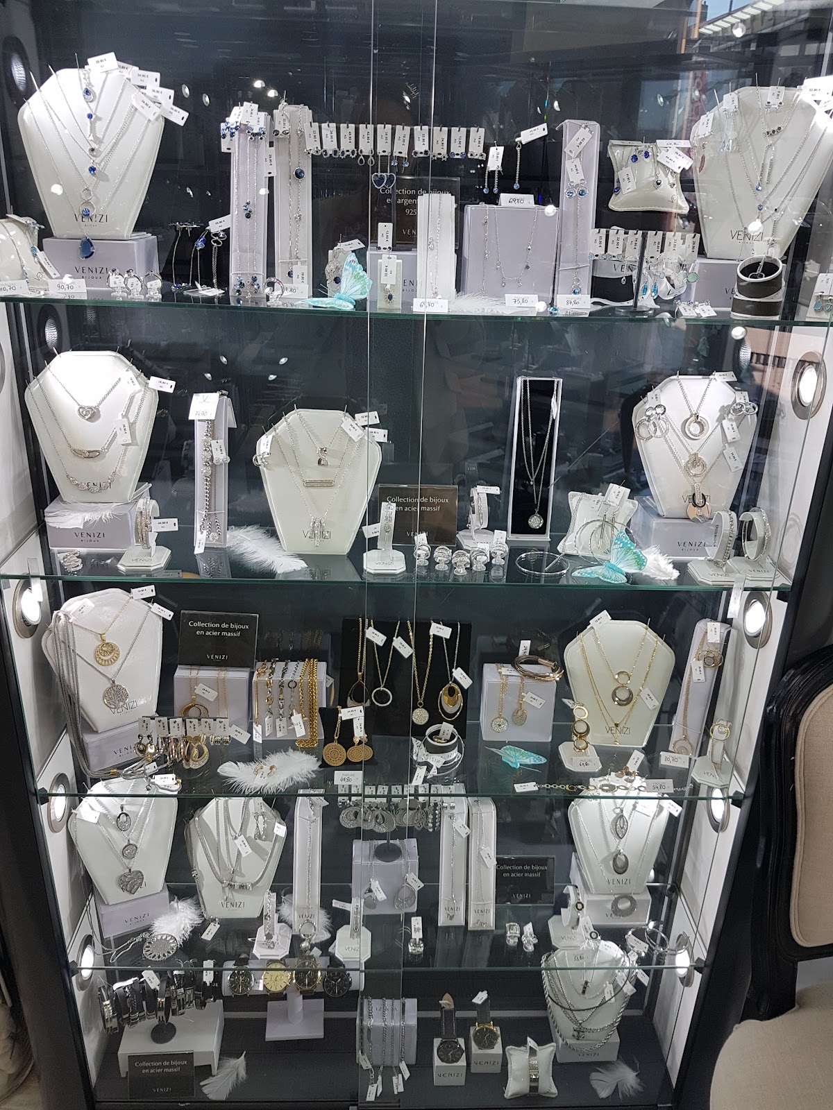 google:places/ChIJGSpOJtLRw0cRLYE7LKr6vTg/photos/AaVGc3n73qjROSlwzUlaK5bVuOIUjOsRTSadkfn1AMMcdoeuvuHuKELwJ1AelK44y_yELWqqj7oIRynAAyoVokuvpz0Zfw550QFbi49GEGUz-hevxOMpm-NX0s2jsf7x4ODVtfYO097ToKZvpw5r068eJu6mJ1qI8olkKaizHbddBga97yYs5WYd8RgZ-WqAy48jzLRac8bVgzWR2DYx8FjCgqGjmFqx4ZQy_f6d2GsAPXUTmnCcyYGqErP6V13vtHOhpEGgB4FFfTGf4lXjGyWcUIgGeFmkaIHppiGH858Q9n7LBeybklQ4-VWtttYbvKR5PpUvp-yNEeZEou5hXc6FCyQcCEw1c3-bRfLwvjFtgsyeITdxuPMSus4ttOqtgnNGDQo4iYcFcmfT3MHbA9cM6Y2pWgtvjdemQ7gPcqsc7hht-A