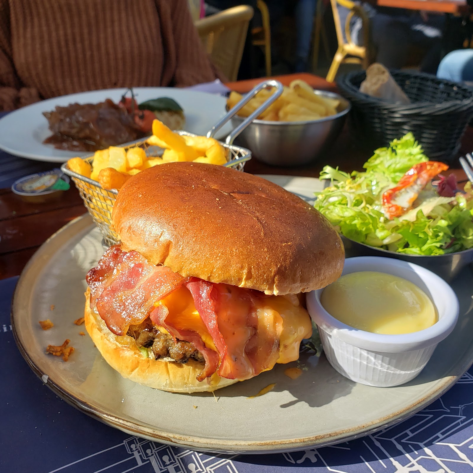 google:places/ChIJ_zUX_dLRw0cRBOAmPYDU24k/photos/AaVGc3niYVtyT15QkuW8yGFMSDh7FoKUpnJ_LYNUI6DRlFrM1RG4aPR7c05JjErSligFXRKs03zpemSvIAlPPiyV8gcr2YmWR4TAmhSdh-QfKuzBUmzU-9Q5i_Kw46ncG7I1eaWvjesQAcptTKGQb0ROVYWTjqgJBCkq5hbc9-_1_rFccSd1nBsfW7fp5SAEh2kcXAJwPEjiaEhHPpXfhFY7vkCchi8msBqMRINGyycZ22s2Mrptck3j1RguGcZDRIUA1oxIM9IRSJqeuLjJ_uRwMg1J8O80AxtunH0zB8dw-SUiJQrGYQSoseJn8JwYC-QMiyqNwtFsdjz7lqbVfkAsztRJw99q9Mn0bUcujJe4kkEI_FuXGarj3ROr0vBiODBIZoveFZ5kQCs2BfVICc_DGtkNb4mLbmubjhPt2oJDeD9EUAdwj--OMt_kul8-_c-E