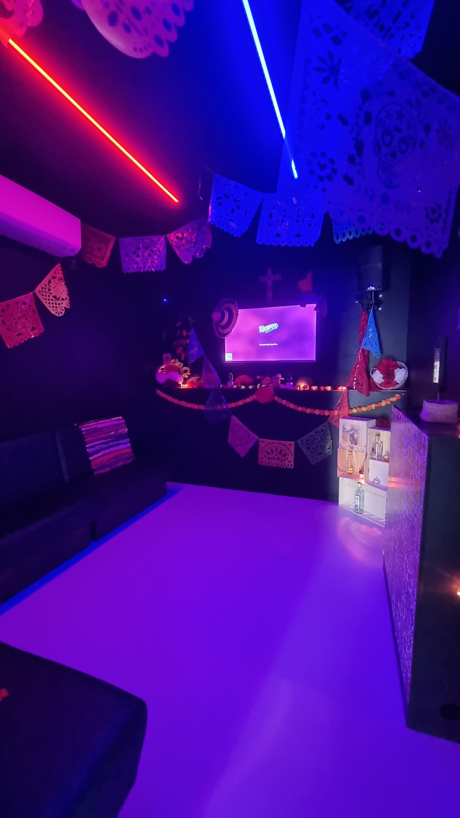 google:places/ChIJv_iLvo_Rw0cRmtO4Z3KmuKw/photos/AaVGc3laL0htBIPKZvwx3tsR-sY1phtgI67dacc8oCcvyaHN6R5VZKUBKRbNFJJNJs0fJpimPrSP52Fmn1OffnkHKOjR7pKFZKesTtM8UEz9t1sp5yu_kMzsa5Yubv_gz5cVbSk5CpXmmCeTlleJzg3H-ggG7772MrqeqqzicP2hRDD42YLDB8cQhiS5vJtGbEvKob2xaSYigNZkQrLg7I-F1mGp9vWRqR1TbGNFfv5OqUKnO0jiwzl44ZdJXO8oTTJCYZ96dS-jdXQHyGM6xypjW7pgvg51DKcr8i0ozTDIu63k6N0u6DrZgMLBavmes-8QO_RLt3eaTIiSTBTG79MBszqHyGABUH1gH4r3lPCoH1uEJTXKXmBSSDghoIHng09P9Lqo3Eeh6c3RKPBrW10FWBHcHJSjGgLdkFyRMHeu6oC0KdKNp3idvQr9MqjPnl9u