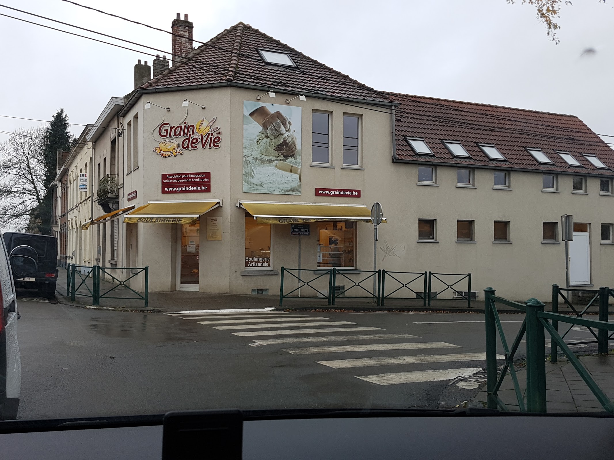 google:places/ChIJcSSnD9bRw0cRUbrhCYdyGao/photos/AaVGc3nVWw574N9mJwnziGjKCXDXcEGuD5YWBZve8jIphq6vlQYmczKS_RTsWzFdoT2kH0A_UGXnCol6eh-OEODpJTYTfO5InHmL-ofx9B_ff5aehQmnKbQ74SobFxR1Z-VBnEQklgyWQkexWCsM8NSEoVRcPX4UG6qsil3oit7vyzMsL1V1i9uPqar_KdysO2tAtBgS8FJF8Xi8ToiaI7HjUrg6HulOMaaVy0qBaPdq_17IZ4kBVsy37TaPhmJmcWrNO5ZlV12NLsgqICICV7q0eo-xIJBO3RgNr0I_YGggEiMUfEDkdjcoLzkblQGTlyt_Txha_tx4IFrFloggD2zQCRHjUG-Dfz9TO07v-WHBTKcEbti8An0Egaf2AXwjTaywgJzZ7Aa8NxKEYUJIS47AXvFHlp0n3WKyTCucI56JdLmZRT4P