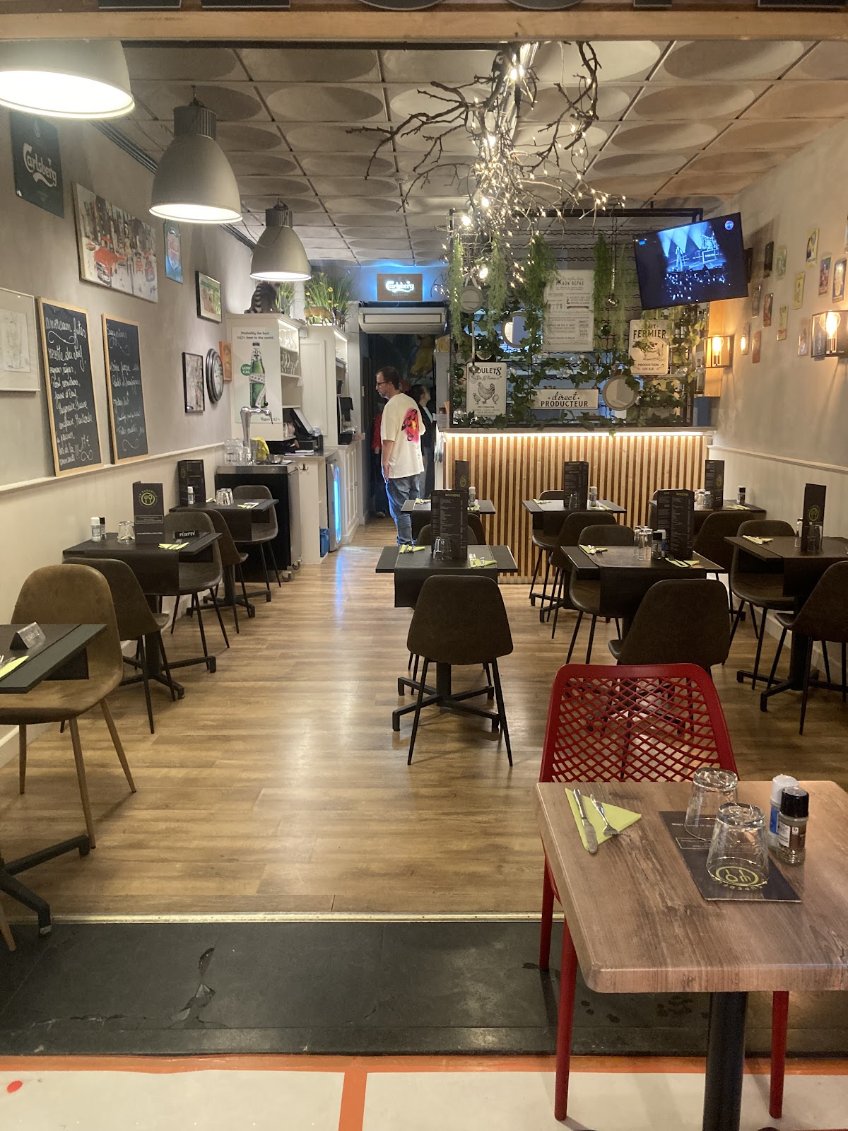 google:places/ChIJY-FGyZrRw0cRH2Ln6k50jkc/photos/AaVGc3kBXuym72QEGdZjRNF7eHpQpuigNreQ6fohSPu5LTfJ6APaXT_yLIBr7SjYpo0GTCkJmJNfv2AxOFnIs51IASeUNgKTxsqiA1f_DXRWDNjzG-rdrT3Fm7oDppdkEs_qBP026UDBYfSTEgfk62czA4Cq3Vr1_NrPStsvqdfqJbSwNp1ImgPzENFPNcCRIIXAbSG4KoM_OWyPHITaT4b6zlLgPOH_MYbdeeFw1LIbJO_JDE7KAdj-GRdOigqBFlh1Xj2K10R0QSEkElReCAaWBogzW2D6_c8Z2FSO7bC3Vv7IK3LV2AioTBvhLGkUn6vMFhR3tb-sBMEosG0HQxliPCfUCFBLjVG9hUbHuu4wAW3xiVZIZLLEbBrvDItxl-1swch_bZFvupFxzhmeeHV5t0KHCA6oWnrAN1_wvobcIE5CdA