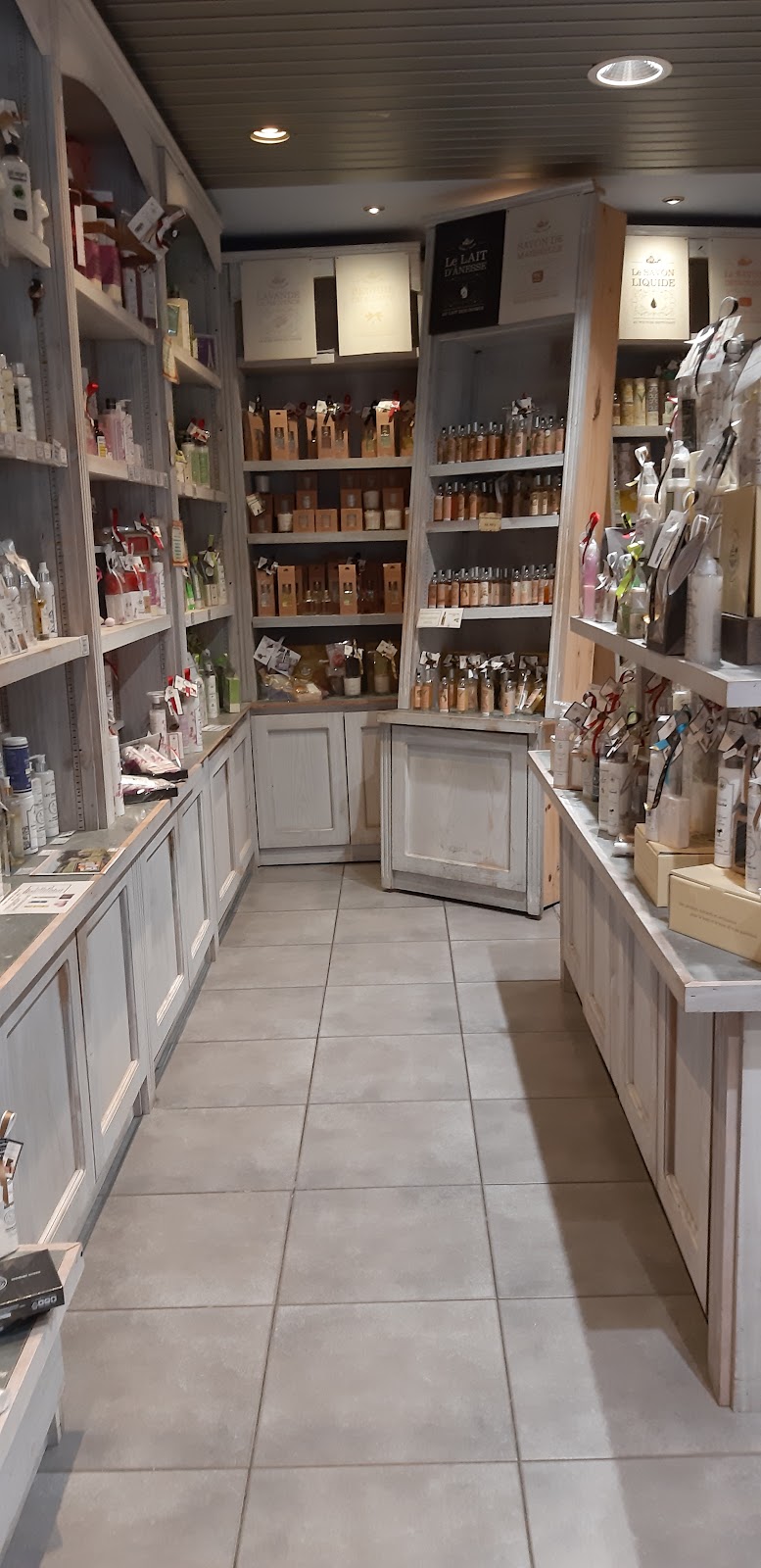 google:places/ChIJGUAIzG2ZwUcR-WVDsjCK1p0/photos/AaVGc3lXUD7Bu40RuodMe4MjBCXu0BFXgSyOhcspa4hDWC3_WY0n4oJV1wkeQYWd6Oaw__dBJ1wtQwB0HAxmusL3iJqaMjGo4vgWnPJTOFWlkfsOPQOZsdiiXxMDsRqcFIe0YQ0BfyhX4S-zSopG0GxnqzNSm6AKg42S-sIgkLEK9hVLr6BZCzwhMdjMxfSAhDD_-cbJLIWfgn