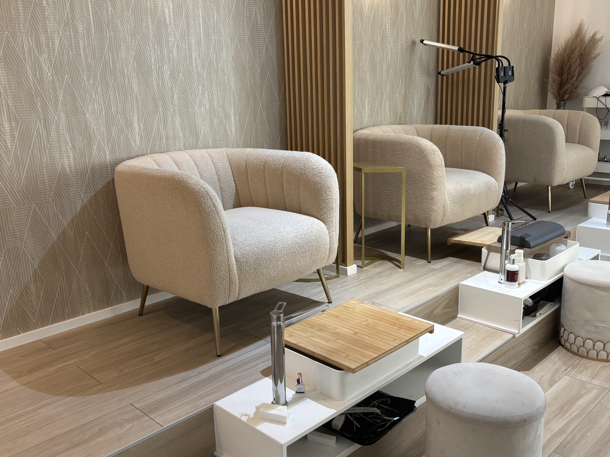 google:places/ChIJ8SGaHFDRw0cRmD1aDXyqF-0/photos/AaVGc3kTYjzNUdQtw29QhZFffcS0btdZ2R03dTkm9oiC7FSIrwLULMQIi9AV-MDlfHUmkbndnD6rtPBI0J-kTOgrjDm0Rn-ORn9AQVT1Erb0nLo7BLQdai-1P8v2QgeMrwY8XsUCqfswaDjLIwWy1IhmQljxuseygaQw-53RwoeoX5rldMekZ4n1ipas0vtVMkcssrEn39AJttk8KJ2oDvhCh-674KSJC4tP4-r06FoTEDDFbUEhrbAxCS_5w9gQ97I_7aLyXeMRgAUuTkKw6s9-9CP75_Co-l6MSpt1n878nJeRvikISj4R10RB-_P9tj8cM_8u8JNxqGAA8eeu4r7_rXjplXL9MOyppRDDESuNGcM0efHQrg70ryLQ8YLy3F9Q_2r1rAAs7BXUTATU1WCmpbBq4U9ew-r_KPGjrCMkaRjzkLRrz2uXb0gDOBDAYJhR