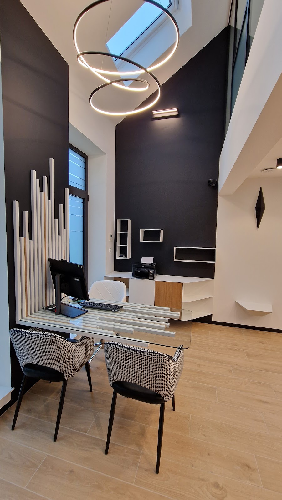 google:places/ChIJx-635hrPw0cRh7964aXCjPA/photos/AaVGc3kHkuWGySeK2RKECCzkCWlPukx2o7k58PfV77bwot5oseqNcgJu4opH_ARjjwVSMuhI-tKfyk84TGA4jiZSGGLQekAAIlo0DxBMW0pytucJhPuwF_T5dtakMM6Jj1weUDNX5IoQ-7vCqk6yLGwN4BUFx5IrQvQkolmn_R15MdEKB1V6mQVugtaf1PC5FSTDe5bFw3GSSRw3NlP2rP_SZTFI7GbiI4C2e7J24l5NtkzPO2ktUiF9DzSpo0t02uQg_8GsS75bm8FJ2e0WErC-fXKxksDbF4cHu6VWssRLfPan642dDm8inbJWR5_CyLU3HaDQAX7qQY8jnBE6Jmu0yHpjroLUGjFtTIprhE9YaRyElMvX87an5Z6uuSgq7-erT7TqP2bHk8EbFopAs7o2w4C_TJ_fKpuceAqRPVYqCW9h3Q