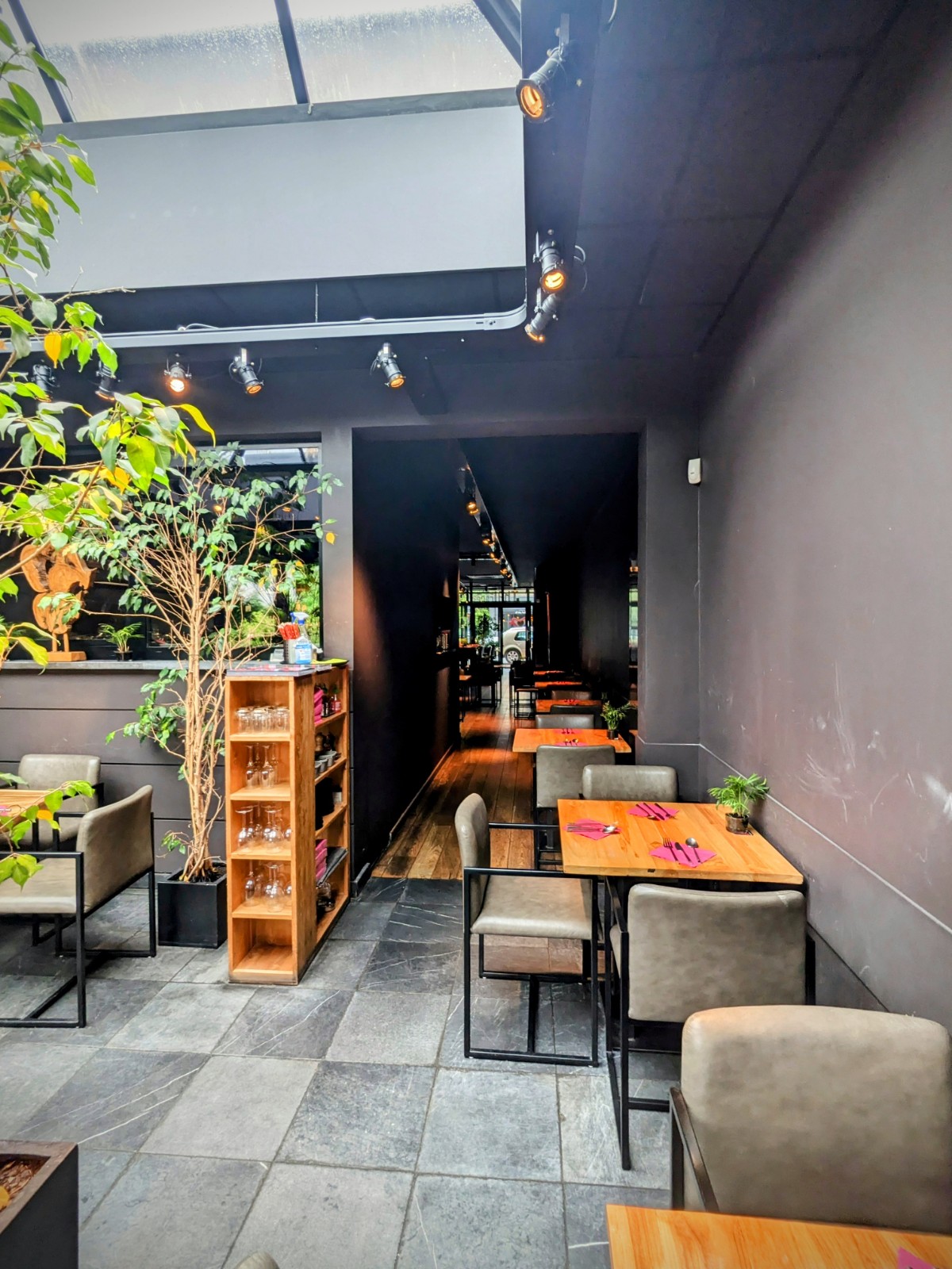 google:places/ChIJRTr6_9LRw0cRo4JQed6iVi4/photos/AaVGc3nkWTIlIm1i_h_orTx1ymQ9AmYmTkDG7JMIQgPhZkFMMg3Deu3gEEgYmhZVz4rWmygnga5o2t0wl0IDx08ZZA6lwvuAoYrznqx9DHXihLJr_QAC0f3YE6p-Okbmx9bcKMyl3dMBXcYeZmslzleVAqYwi9npeh16erixLdtK3_wZb0Aoy-QjWFpIoKx0abXBO990cpF2g_6o1KtRjcRSD5_DbdK1cr0pg-xJtTSzd-DqeBhkEAnH4NOpw-7XzawCDZmcMaoIACNhlDVZTZXTwet3zCFfs5fhCbISzT6TQ2kYpYNCfQM3PkWg-jtDpHQVSLigrYtKe7iwBhNgUEmxsE6ovJvIgj8GHfimABC_XLYuPHSxbbVoAv8oPbaGvZU3tWTwAsILVKCUWpUlRoKux47CwX6YwmJ9yFGolV_m-uww0Q