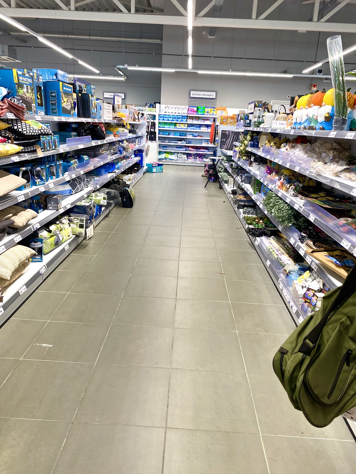 google:places/ChIJT21OH57Rw0cRlrdei-GLGfY/photos/AaVGc3nRd9Nff9oArHoi-ELvOB1tIclYoMCXiI-VA8HOiF5Ee3zM2sYEIFj8CewWby_tvp70uMJMo60nnrLNdIcxUebfFY8PCIZ3-8YVLPGsCVSnTGlGz0JEGJEASlyCFlzpTRrhPiHnlcwBZV7qNVsNct5CHK9N3tPzEFstfmPCVfem3HgVeM7rvN49X-Y0PE12ZFShk9-lAIdz128ElBa9QGTE3fjQP_F7b4RfH40K7BdetloduPDyMRqnxE21JUhJgLmX2X528iESmcZ6EvPdLuZIafwZUOyV7YlMu-7LLsUWUsSruFlzm1lWgqTcLk6sokbReHdFut0tzcCVPKsxbMkID4ydJrNxksyhB0fl5_m2a0OAUHt3jmBoacGQ_lQQLRuiRy_j35f7rcs8onZExXQd2XUcm1zty48gFl3crgLrcuqApWNOgDstamW5Y7E_