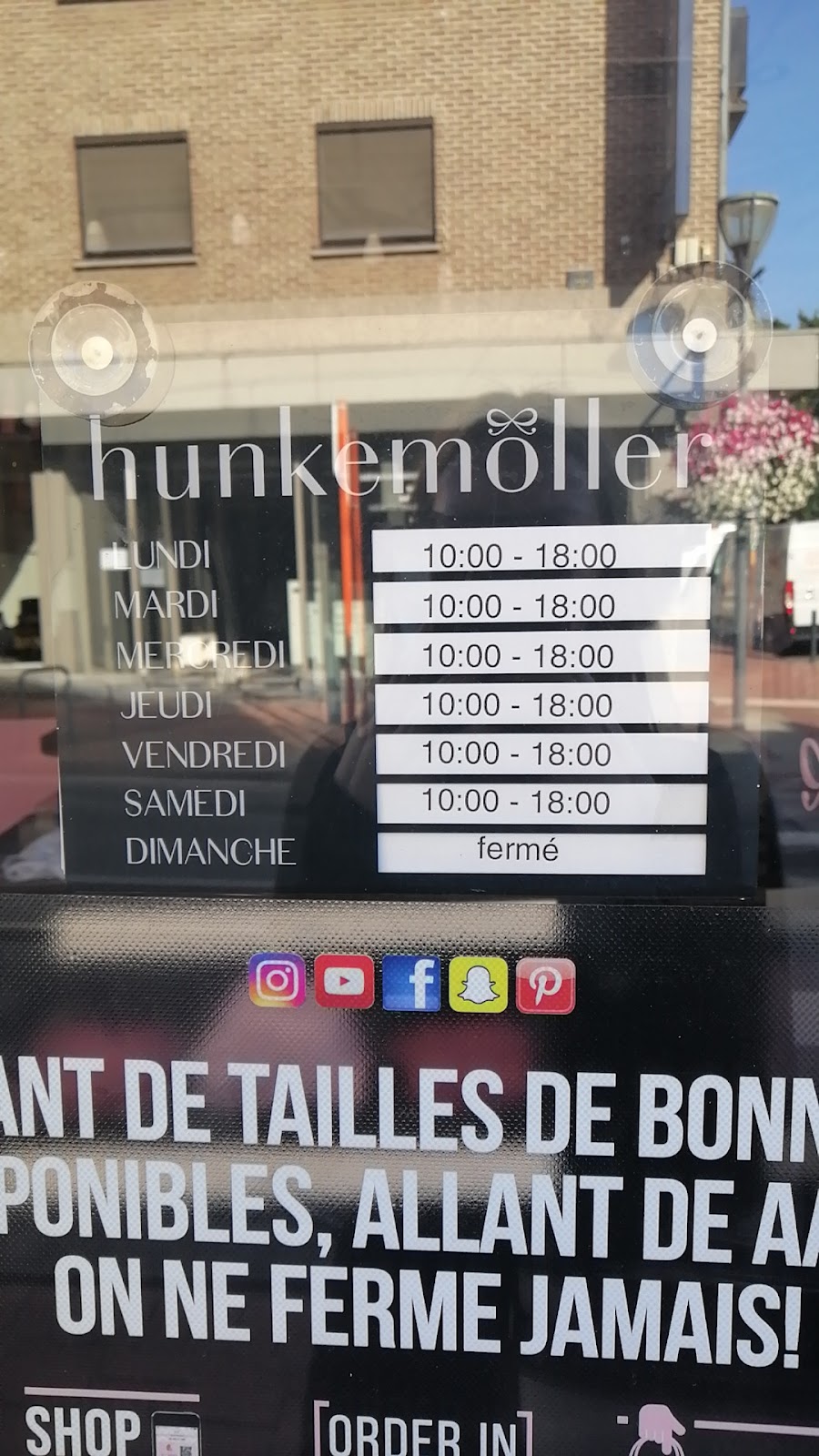 google:places/ChIJ-95g6dHRw0cRhnv7zk9Dn-o/photos/AaVGc3kmKJ3yLfdCjbWnna9rr-3Paz_CvdfWVJHJ6c70aKa49v3iH2ypGu_vvj0AJP0P1l_YsV-swk4ZFWSTUtuoVXq0u7ViucOmmjs6SKioYqKBqSc4oKSKvdAJU3yNjIwcMR2Y74rbqYHLmOc_6sM2QeKxeI1Z1Gf9q3YVaxF2ZzrSX39mCw8eH9ZjNAm3tFLAlWKyn4qmvSR_3qzALGN9PL8fsBqTsgPy1NO6-9VyIFIc5oGT5wnp96exJbzn0lahbPVqMCL3O-nhH7cN0SIiGMAu7Sq_-LdvcVRobREYFQBT5zu691agjtnFgb_9UNLQPVPgcG-lwyT40CMPnHT9zvaPQ54hG9w55XCGPugdD70J4o_dnLv59SqT3M1CCwH3NoY67KPVXuJHGT0oZIFp8vSCAEAGZgXgcAf4qwLBdg7Tvw