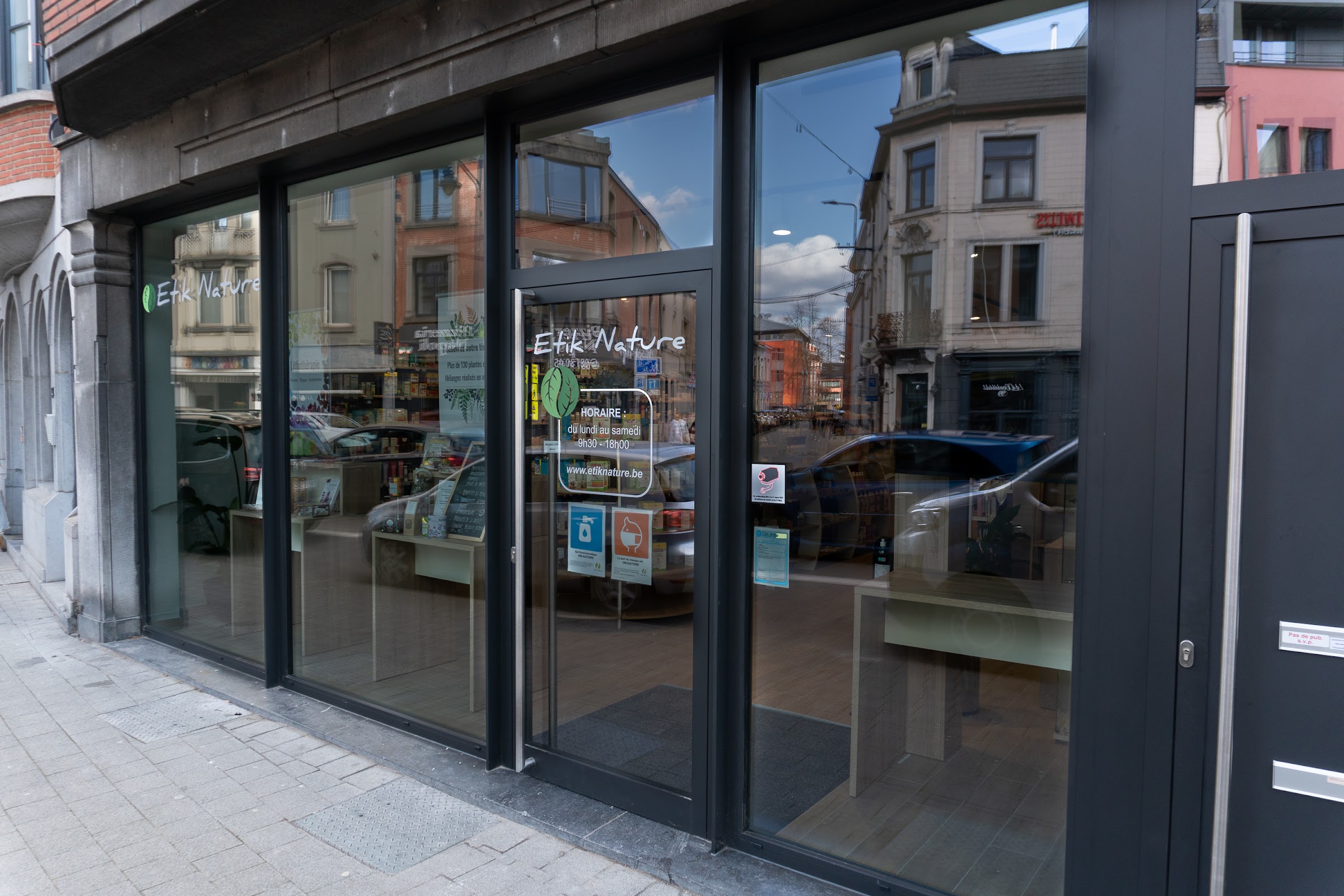 google:places/ChIJ5bvO9nSZwUcRqbeb-q8AUho/photos/AaVGc3l91eNgEZn26-iNmTYlTetTrlwEp_rZe4nDNq5K8TViJ1i4zlh65WUR-DBKJ7ikPcnHiW_IBGHdOW0-hJlhi0-f8zsGIld9rd5okOLeadSebnsDNjJhgAfneG1PQB6RkXL7JCTxAdLsQphgV_kNuG3q2ctw5rfxNcO4pAB3qyk0SvuAtg_f66oGQbJxk3MHN30oKCdyek