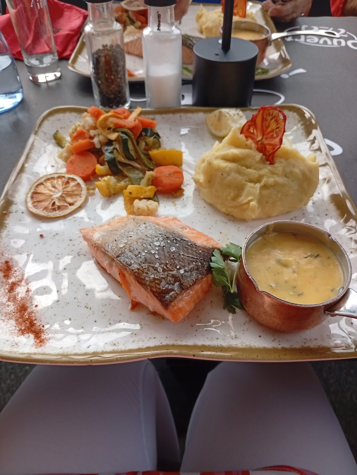 google:places/ChIJFaqn1USYwUcRITrwutiiuX4/photos/AaVGc3mQwMDJ4aYylIVKfuMxWKOseMQldsiwHl-OBMN2oaQHh42h0V6bJXqGOkR8_WDmlOovQFrctV8EJA2p5EplVXakIyBKKAdEItXyVDbrhMN8saYuZ4Owd_VVN6PBv7AruEtYKfN8QyDVuUOlLz-Esq4pfRIAv_7CaW-_FDe9LBQSweRRugxs2DeFnhedoeVbfYVGTZ3z68
