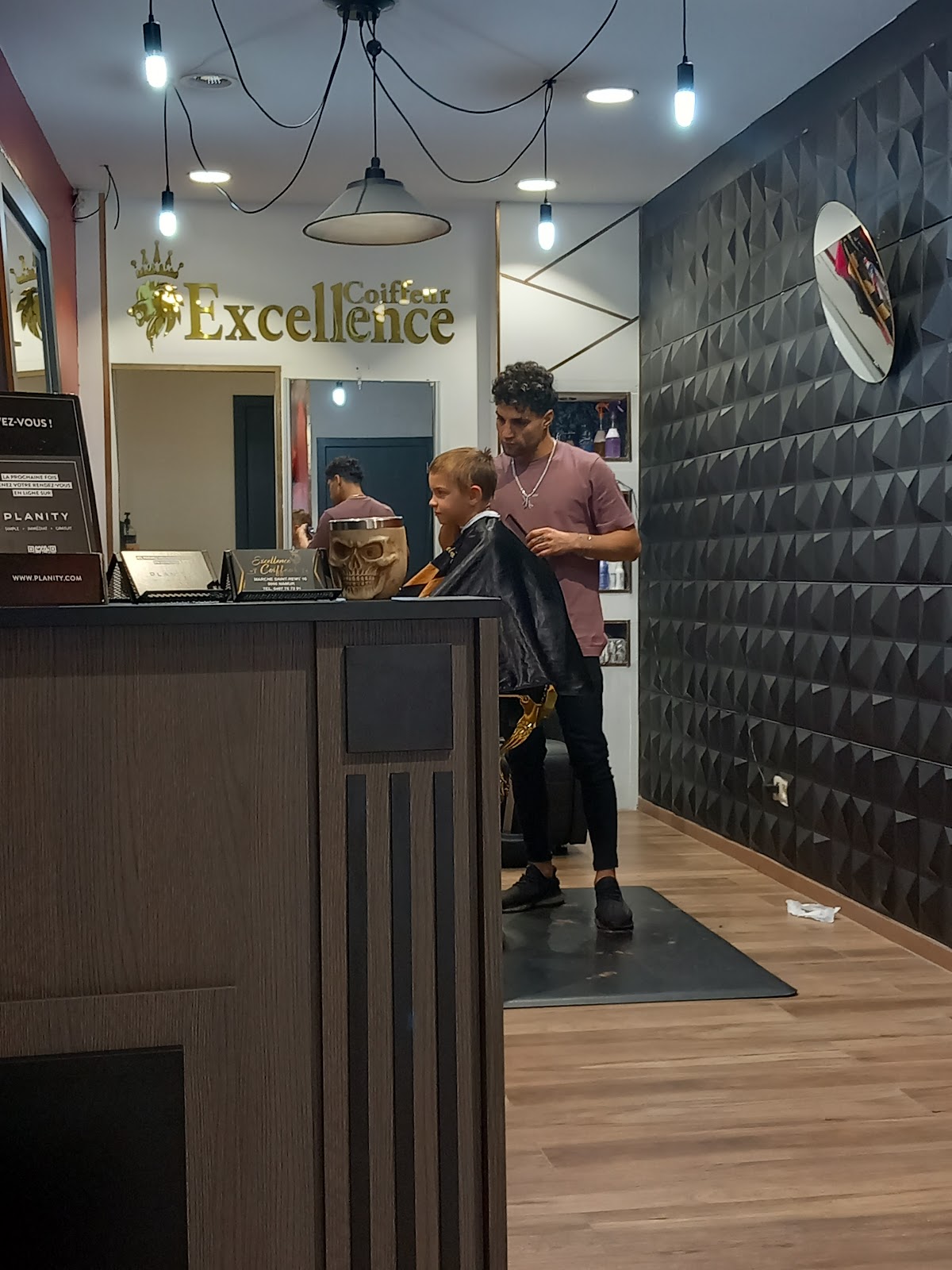 google:places/ChIJ2TLV-7GZwUcRpXwp8reLbkM/photos/AaVGc3kvo0eDdPH7-Z4vEzr9936fpzchpmgtPrZBTHuIAUgRiWVOFPJZjK0yvwexNWPnqw7mhpwr2mCQld4tRz5ej819gz7X9daTpeFyaB8YNUmjBx-BYX3nEyqND4e4CBnYgV0uF4KDC7IxMiKXxqlUv9UngGr0UkK1gIm_ipvksOKOHYSB0Z77bosL10MfTro51UkMJ9N2z0
