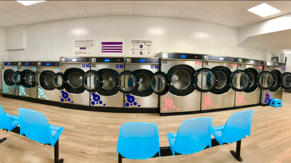 google:places/ChIJZxzWDnWZwUcRPHr7k-ByR0E/photos/AaVGc3mr3zH52h-iBDsagHM4VMgDusRW2Vru1YDP0c9L5elhLPeyOFGWp-NZI46lyP6Aj0QtzxRkmvDpihx0IvPg3rfGBtQaVuhjfHXb0bH59os6fv7CY6I8QklWdnZoFnRkNXPcp8FXSRpKMOhbRJsUmQmY7YmbiVyG_LauFy4fObV_VWBMKQL3uNvnkekpcT_DNHXgiO-mlr