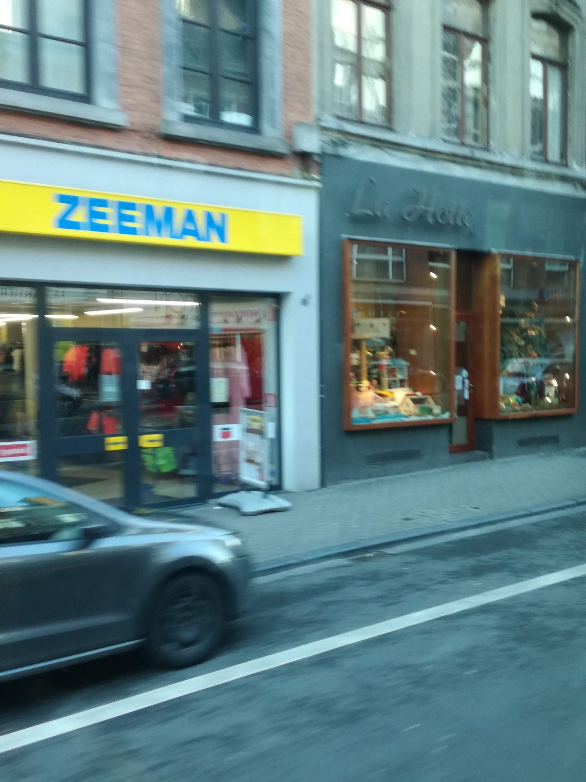 google:places/ChIJxcLxbG6ZwUcR0dKKBq2tV-4/photos/AaVGc3lW8mn0P3r0ujrqDyIZaWA6U4sh7rOY5Migwr9PK9hn35jWCkG4zOKdkcU5hs6wKV1tOTUVAqBNZfdsNzMPdO7PLo2MoGHShtxm_6IvXSNYT0zwAD42DFvDR1L8OCuQAVQz4r_E2X2SdjlyqsaaIFoHiT-3MY4OzK34CtTRD6y3n2_ao-N-qJ96DrLr8I_765fKTBAVrs