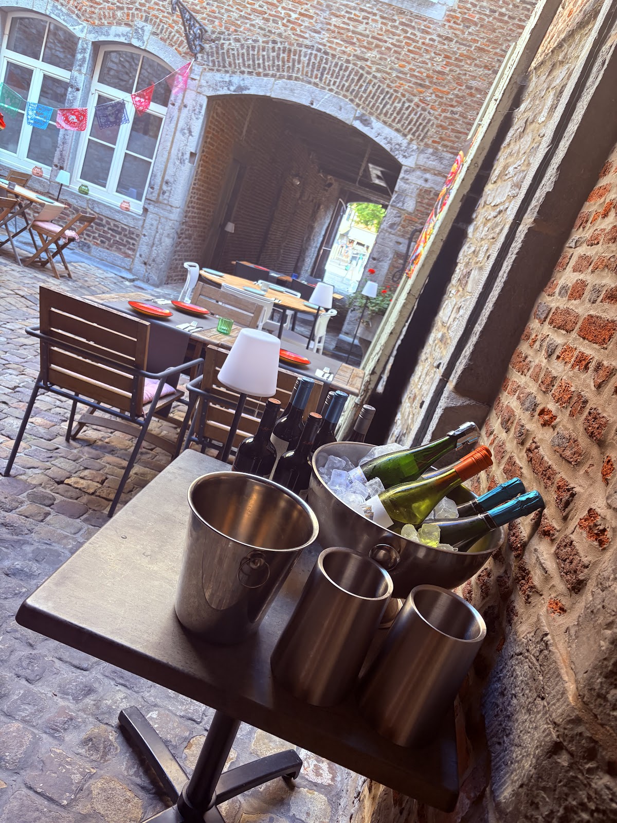 google:places/ChIJL5Bn-JqZwUcRInIuYy50IQY/photos/AaVGc3kY8znO6F_-RJGM7q65W0V8l_SzIjD2kisJBeM0R_BRXUzUUgP7axBuB7dOGZpsGZDqqS_XDDAgTkiuvDDQg8QAf6ntAbo2zommeBvkWIrQhU8-J7V9dnAqSNSSBuxaNlHGoHeNHHEAfs9VaNZ9KsnpmC-cO64N0-Cphmcwbr25BCidMrYQFF0Fbvki-rvU2QVg_rr3Ya