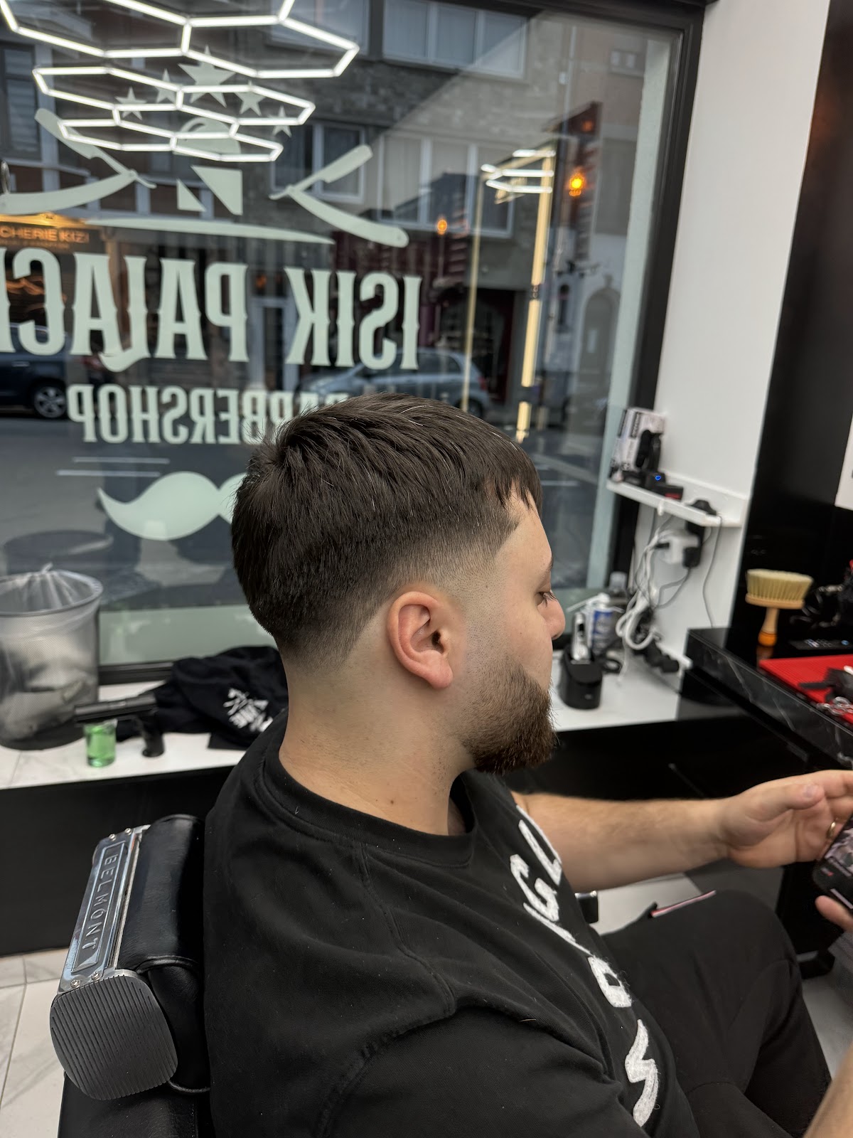 google:places/ChIJoYZpS96ZwUcRGm3cEvFjDks/photos/AaVGc3kwVyNPkhzN7456GKDeXgxldj5DDPYqy881YuMGfsxY4gloFNm_1wpmGHmHdegyw-_uZ3qmr-dHWaIMUGfp0lAHTR1_M-_OWF1Tq0kxvO5T33Vn5PD81PeD_E40YdcaCUXnyVIB3LfjPRSYRR0LE6Btv-lPiMBKI3vzBexXAhH0h9b0TKpXIFoCX7M3UslRS_kU5KimBq
