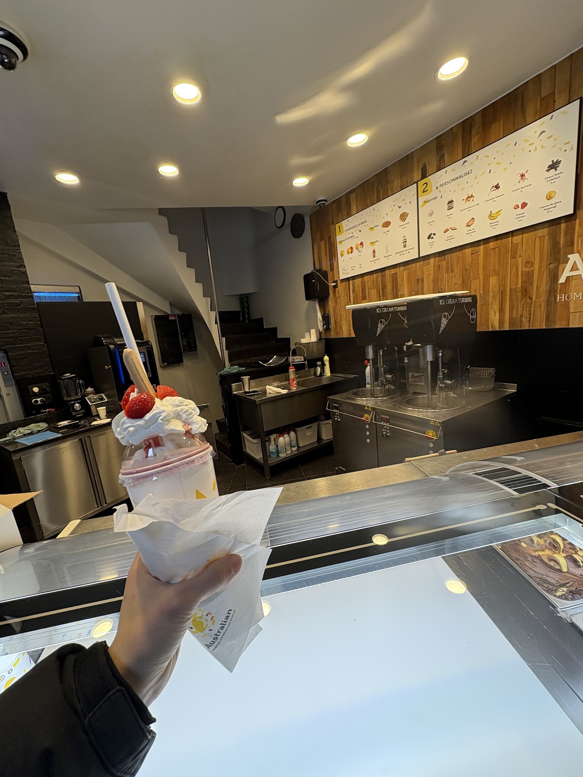 google:places/ChIJv2Nh8m2ZwUcRBwE_jB_7WYI/photos/AaVGc3nGGBcSZ794ivWJVrpexmGHDXsSBI2UeKmnWe64c_DIx-K5AD5yNddi3vCBjh2FlECWQriR2-1HUpk5nDByoEnUtZgLM7IFAScb7lz1fEdqjnBYn4biz9sfZFcSfGPAWLBn5qzvH3dA6hrOiIEKwPfkzoc26MDYYSvF3DyBT9P84m5NCN3xqWQLu4LPAWUM1hVGwhnJjS