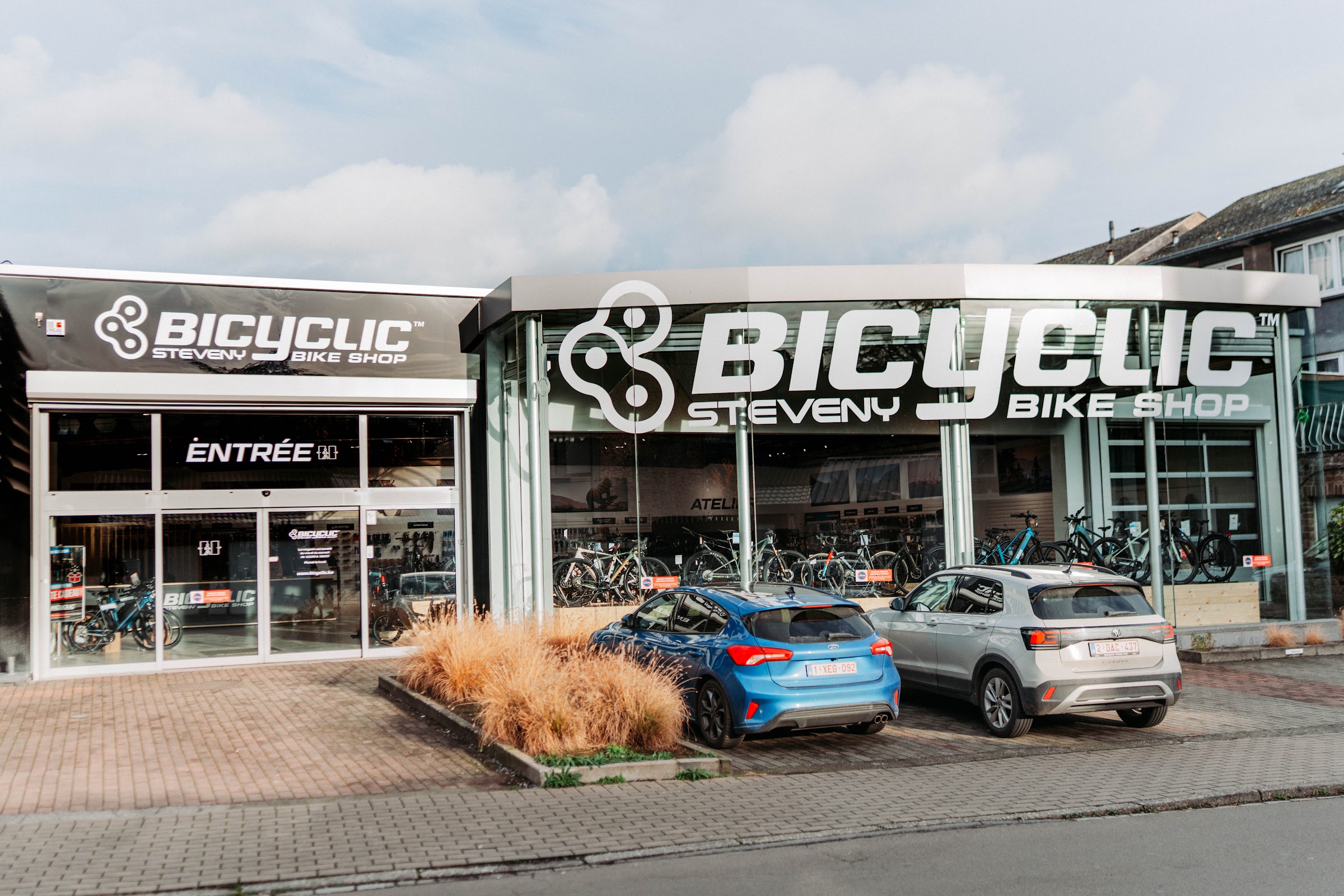 google:places/ChIJdYk6Q86ZwUcRtytJnkYVlN4/photos/AaVGc3nCikwOvKLVtimDOZKqiZJEN-iA-jn-mLmhfZ2eSCXZ06n2Bmm-TWGQ7ejn09izNjwLqWtMHRNDqPGb5d3wEx7RKdqU0kfonmMhBiaLRs6d-yYEWAPCac10n_rbUtja_e5KQvuGbweMAwDoWnPZRTihY4FActygkUgh_HSzixGpSk-h-iUIqG16xwhDTbu_2Rk1eg8y50