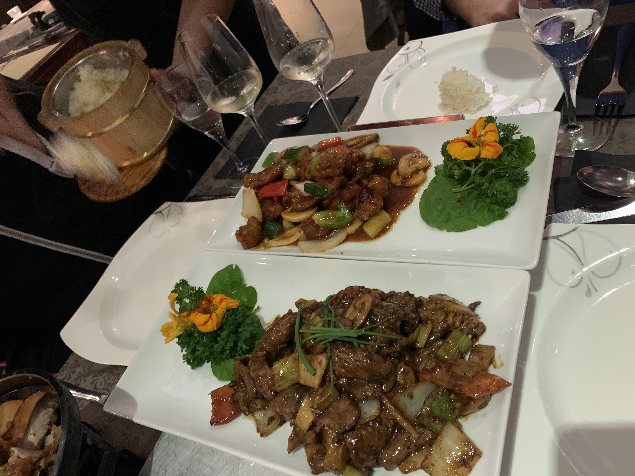google:places/ChIJq6qqCUqawUcRgQYKXy1yDLI/photos/AaVGc3nGKoJO2s2pePofZHg54e5SIG1M4J3GyqDj_BVJuux3gg4zw64vC9uMBNMJtf7Rabu4bXZEIRqmAdtJGt-mQ6djcENzVKIvAtNWqRz6VCsQSfuhZmufTpcErug5hSn2U9TcN881JE1v-PQuTFBNL_Lh2g37ZYURlu95soPi1FuHjS-1MldJCOx4lud67VErcQCUy6KNOg