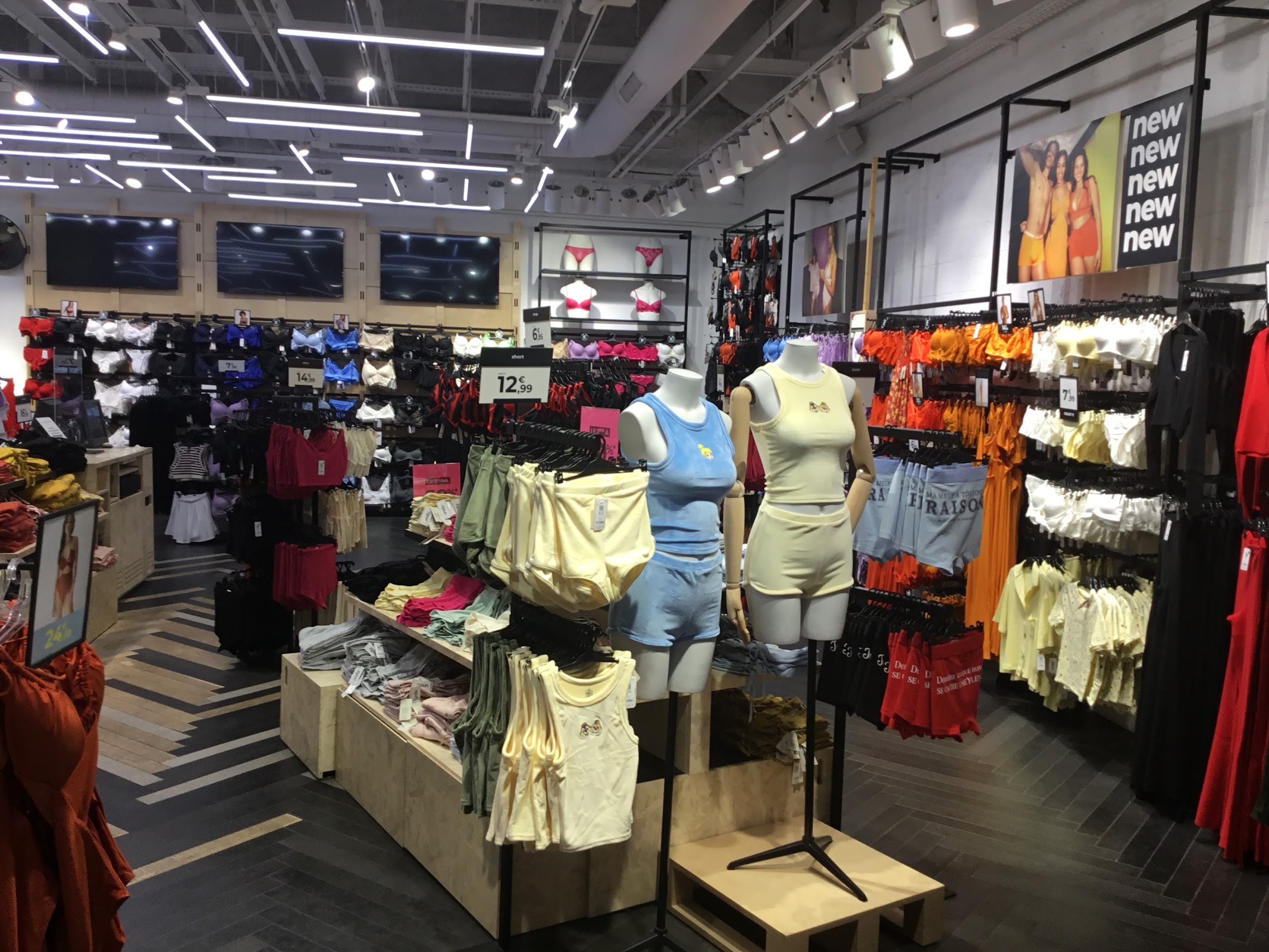 google:places/ChIJ0RJFOmyZwUcRulH5vcJyQt8/photos/AaVGc3mVTelfC-2GJ1zQ37MyekyvWwOplN4OpSbNyjoSY5Bk8WvKghx9xUY54Tz_VOPf_cYdnscBp_2uL-FeZ0fo9NJXXtkse3BDHkGSeiCmxuhgiuT33NzCBBR6uAPyc3fACKmPnb5-2_cisVpv0Q4847ywNhtm5cvD_-WECSa2W1hWDt47JKqlQ5l6drQwnhaeO4If8tgSZz