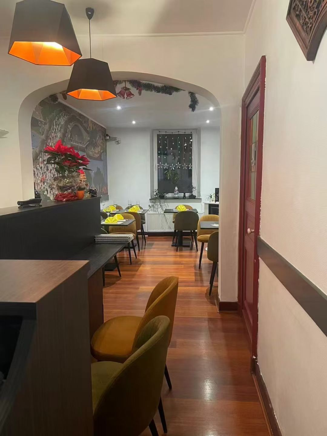 google:places/ChIJcQA0_N2ZwUcRsn2pxS2s9_c/photos/AaVGc3l0LihlbF3OhZsIbjZHiEeTdsigXCMwzJOP6cQdYJQ4iXuo7MMBQhTdY_bLfiStjZEyOTI-jY3iHbMwDty1jtNjHLSwj-3BS_Sebqb7K7p7tLjrwp6Xanc_esZMtZ5oMJaFR2GVCIin6KtcBv0lr8PpPFs68P15QqUyHzd4Fi3IKuulNA09tN71Emu7h672z060WDUFKS