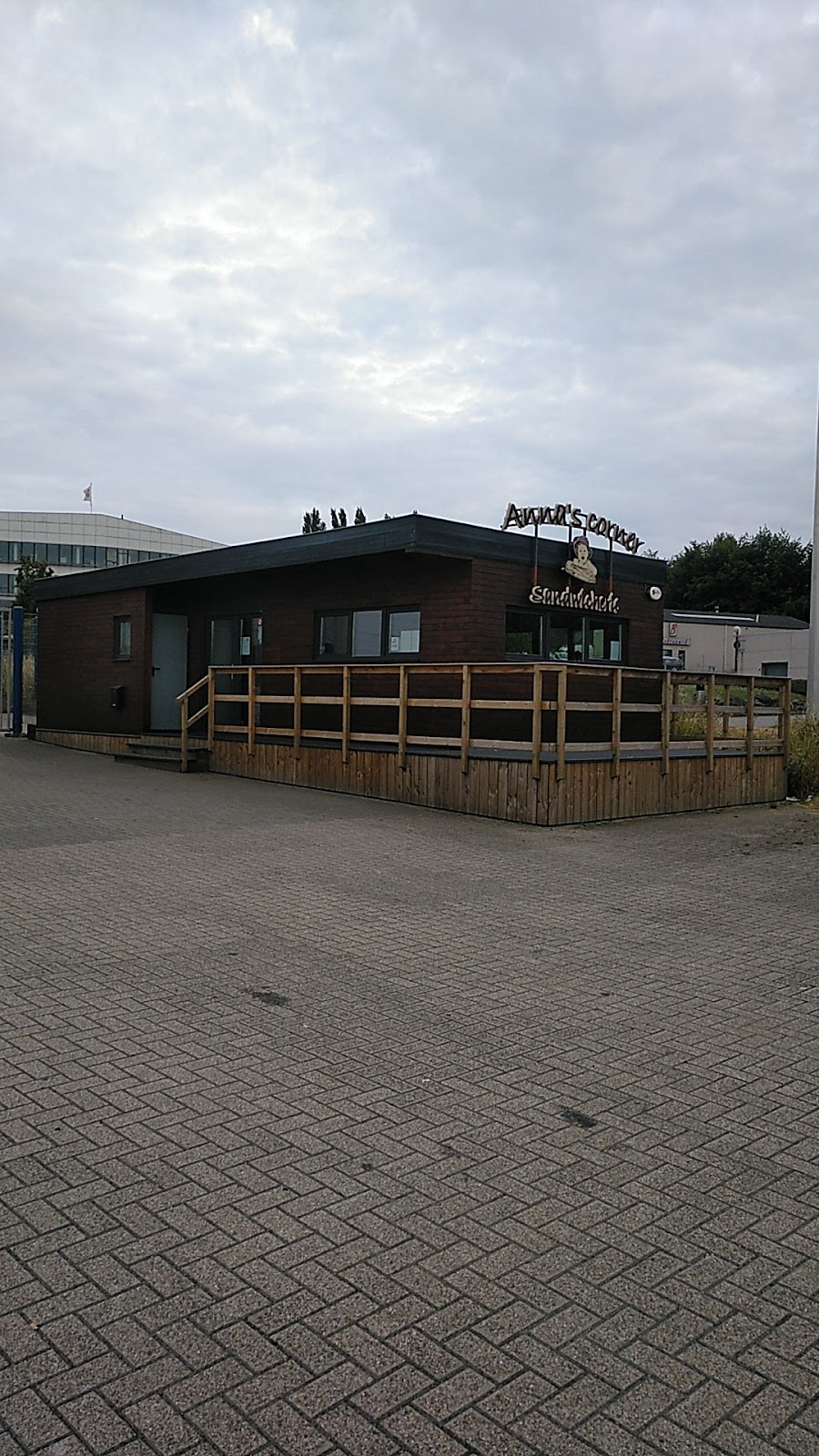 google:places/ChIJK1jmm3ubwUcRpM2VpvlX_lE/photos/AaVGc3nDq44YV8L2WDDMV0bWGN9LxinjitNAf6yanPJooKaA9-38E1FI87lERrYisIPjElb2vVFQZSAhfUSWkLB8VdW7-oIBU1aEsW-WWbSSe_pmIvP8O3A3oATNha8Ih5xnnBYxU5h8F65nufSD8WG0NeO3twdicAJU_WBEo2FysFjE-MGmjOpZIUJgBLmg9RRnmu7SNR_oEB