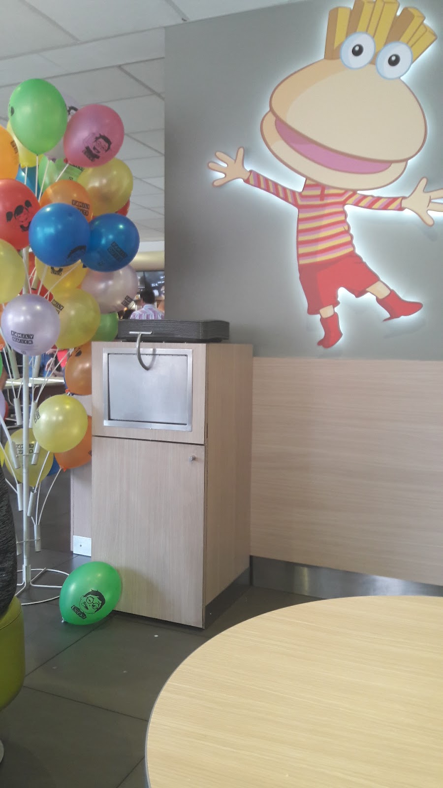 google:places/ChIJxVFQ8SuZwUcRH8zK9eB59qg/photos/AaVGc3nHyMj6grWYUms7wX4Mbm_qDroh3VAxt_yFsP2f5lUBRnS4vzi7rIiIqiucxjDztxVZK92cn75IS6xG-15AbCtBcGwpemIbPJ-jeieJwXZNEke7sZ3s7Tpg9HMOXr4Me1U4KoDJR1_5M981EgOByXAv-Y2orz1WD0L8697keMTqaW3LZcXWfSNty6JqrkaMc1C8CFNmfx