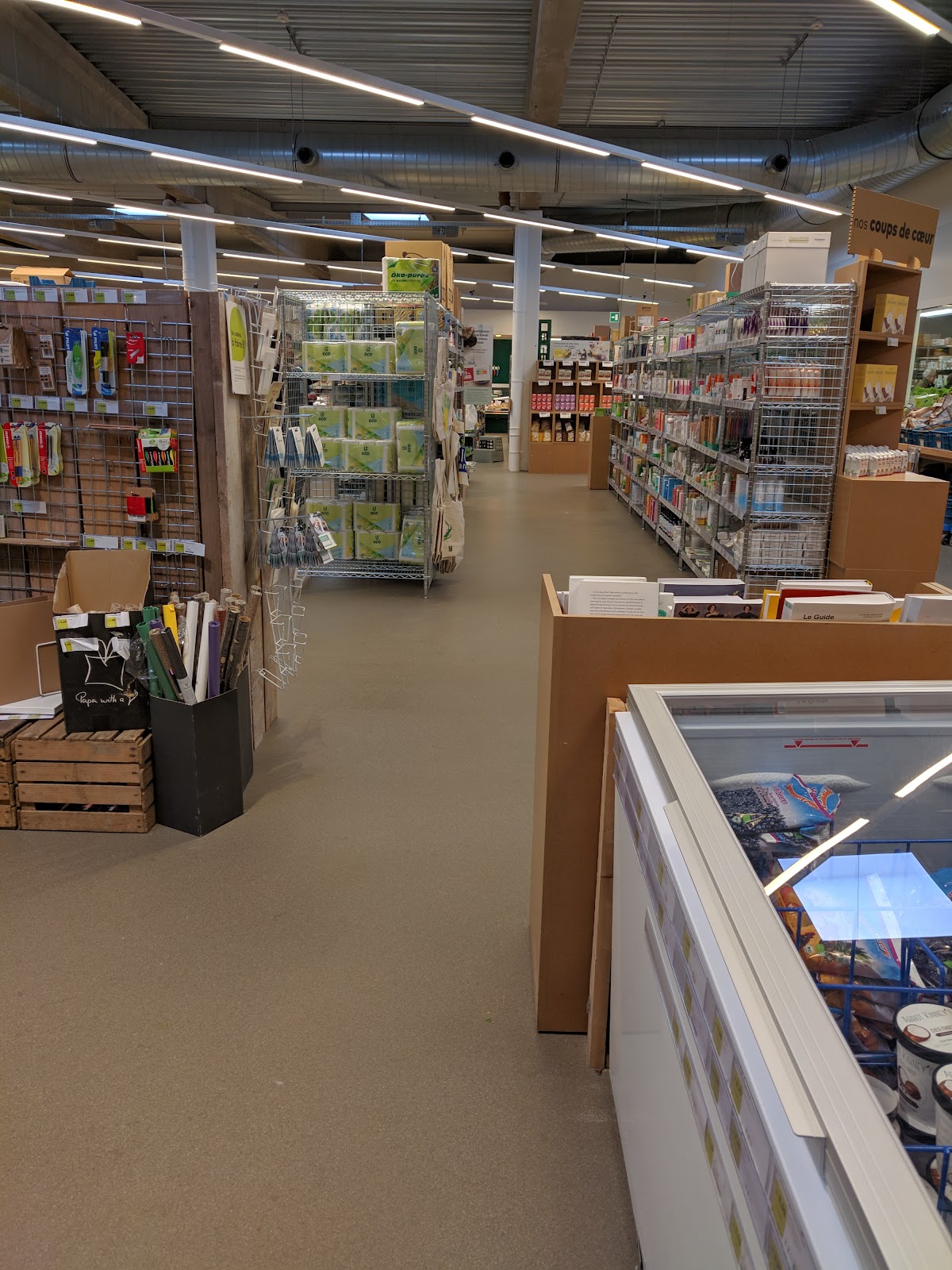 google:places/ChIJQ0LEag6ZwUcR5q4NH3ZRj-0/photos/AaVGc3n-xTIbIhq_WysAJ37tnIuYLp41KLbeHtsg2_At-Q2UtZe3Rc4SeQk7uIx2von85MPMUpvOkH3sJO2BLSs6mP-7o7LKWTkt5ShghjTv89yJTzgLTCqNls9cEtTy_wuZVlILpf4ba4_5tdRVBj5Hr9UoZ7wap2jjeuQWQu4ZgCWdmi2aO6CxCQ-pmffvMI7VRhmiwKOGwt