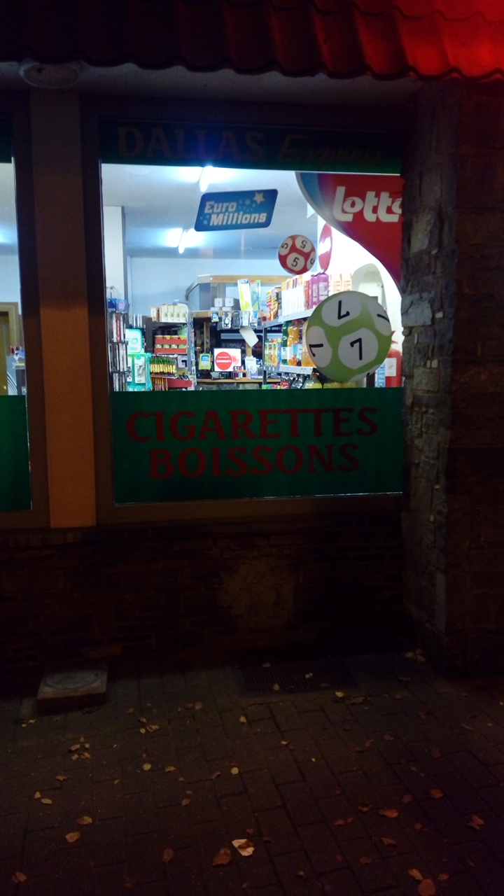 google:places/ChIJ-WMozXyZwUcRghvbSA_NJl0/photos/AaVGc3kas4zMC3mtEYXGpq8ELFziSeXjqVv-2i0bKZddaXWaZ_PfjofjdEF6eIWmZhYCJyZFqdx_qhKfJUW1CMGFfmeLJmbOowJ9nQjW1GO9bdXkFUtz_VXymgu0gak8EC6IUdSb43HEE9tUHtZDDVSkOWDCDRNI58XrD34IaW1f5D3tGnPEk5cKXgIHMWvKsSqcjvHPtrNyej